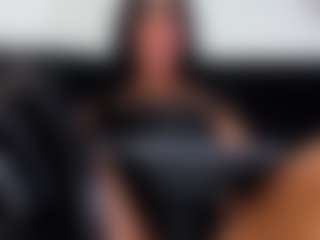 Live cam show with RobertaGutierrez - Orgasm on Camsoda