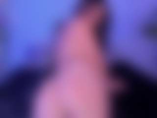 SaraaMills's Live Sex Cam Show