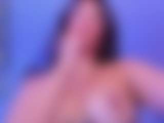SaraaMills's Live Sex Cam Show