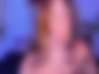 Live cam show with SaraaMills - Teen (18+) on https://playwithruby.com