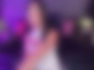 SaraaMills's Live Sex Cam Show