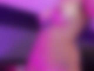 SaraaMills's Live Sex Cam Show