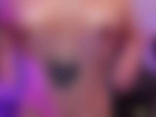 SaraaMills's Live Sex Cam Show