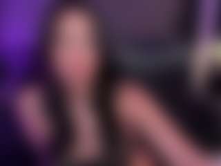 Live cam show with SaraaMills - Hairy Pussy on TottyGirls