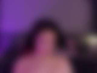 SaraaMills's Live Sex Cam Show