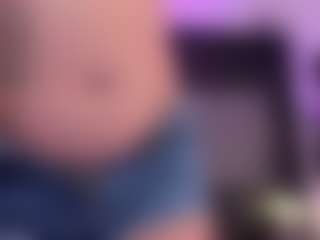 Live cam show with SaraaMills - Brown Eyes Lovense on Camsoda