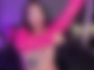 SaraaMills's Live Sex Cam Show