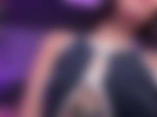 SaraaMills's Live Sex Cam Show