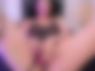 SaraaMills's Live Sex Cam Show