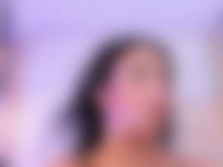 SaraaMills's Live Sex Cam Show