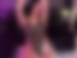 Live cam show with SaraaMills - Small Tits on fapnchat