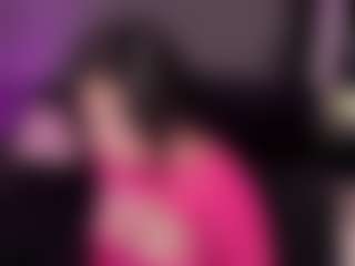 Live cam show with SaraaMills - Smoking on Camsoda