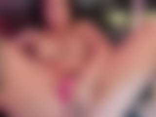 SaraaMills's Live Sex Cam Show