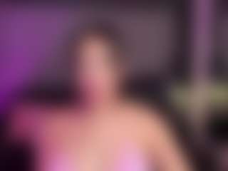 SaraaMills's Live Sex Cam Show