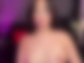 SaraaMills's Live Sex Cam Show