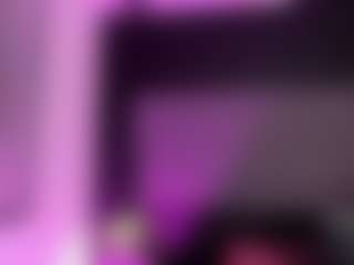 SaraaMills's Live Sex Cam Show