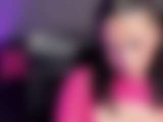 Live cam show with SaraaMills - Smoking on Camsoda
