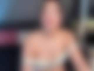 SaraaMills's Live Sex Cam Show