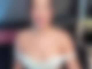 SaraaMills's Live Sex Cam Show