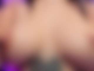 Show in cam erotica live di SaraaMills