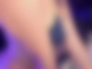 SaraaMills's Live Sex Cam Show