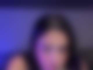SaraaMills's Live Sex Cam Show