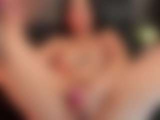 SaraaMills's Live Sex Cam Show