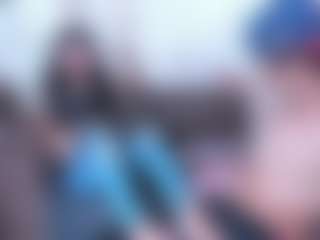 Live cam show with ShantalRosee - Small Ass on livesuperchat.net