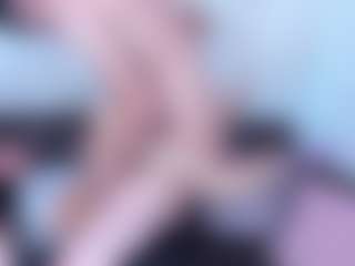 Live cam show with ShantalRosee - Small Tits on Gym Cam Girls