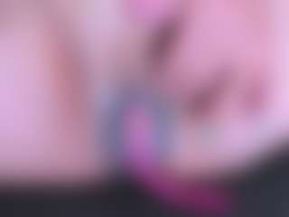 Show live cam dengan ShantalRosee - Bedroom di Camsoda