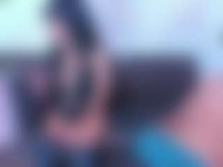 Live cam show with ShantalRosee - Small Ass on xfollow cams