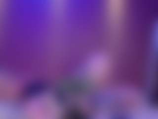 Live cam show with Emily White - Glasses on CamClone