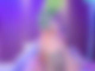Live cam show with Emily White - Nipple Piercings on SquirtSoMuch