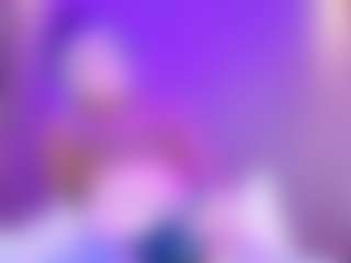 Live cam show with Emily White - Public on Dolls Live