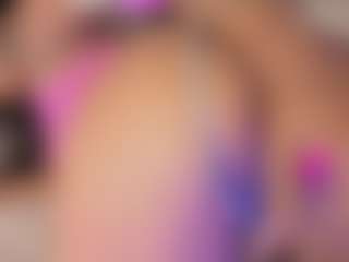 Live cam show with Pame  Brown - Small Ass on instabang