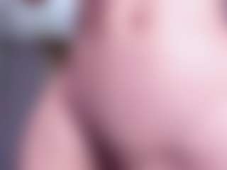 Live cam show with salomee-star - Green Eyes on Free Soda