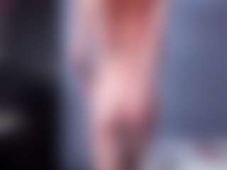 Live cam show with salomee-star - Cum Swallowing on xDating