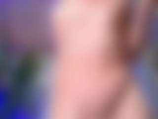 Live cam show with salomee-star - Green Eyes on Camming Site