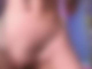 Live cam show with salomee-star - Double Penetration on madthumbs