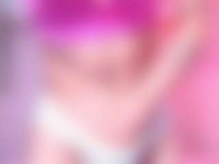 Live cam show with salomee-star - Green Eyes on Camsoda