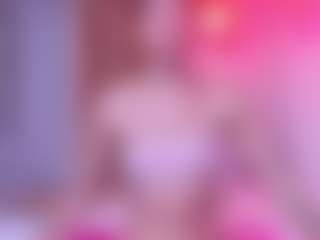 Live cam show with salomee-star - Living Room on PervPlay.com