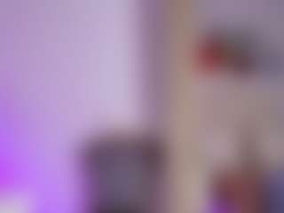 Live cam show with Susana-Sanchez - Foot Fetish on Dolls Live