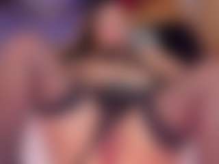 charlottee-08's Live Sex Cam Show
