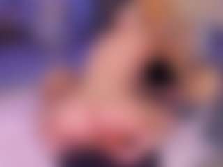 charlottee-08's Live Sex Cam Show