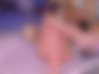 Live cam show with charlottee-08 - Hispanic on Stripli.com
