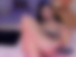 charlottee-08's Live Sex Cam Show