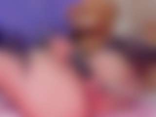 charlottee-08's Live Sex Cam Show