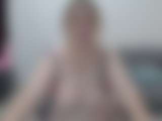 ellaswan's Live Sex Cam Show