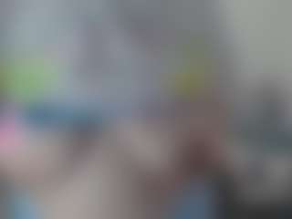 ellaswan's Live Sex Cam Show