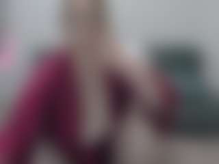 ellaswan's Live Sex Cam Show